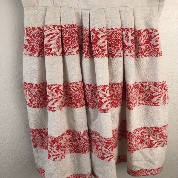 Want and Need Lace Stripe sleeveless dress size M. New with tags - Picture 3 of 7